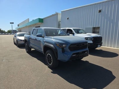 2026 Toyota Tacoma 4WD SR5