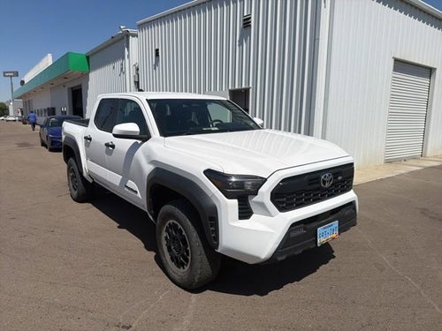 2024 Toyota Tacoma 4WD SR5