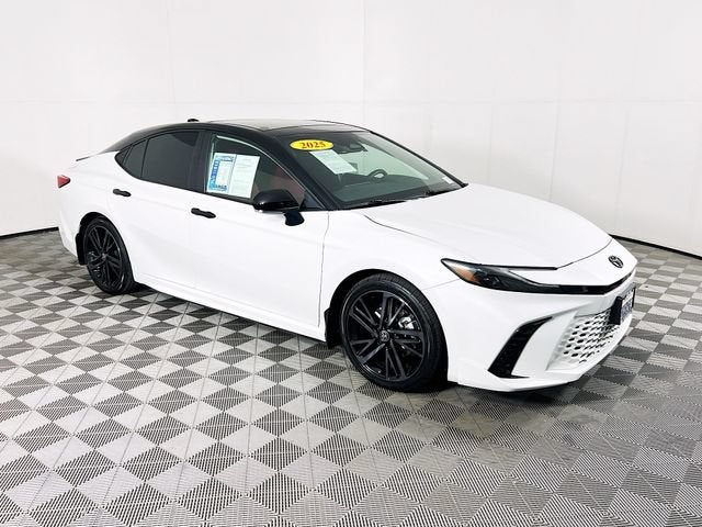2025 Toyota Camry Base