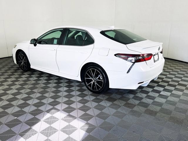 2023 Toyota Camry Base
