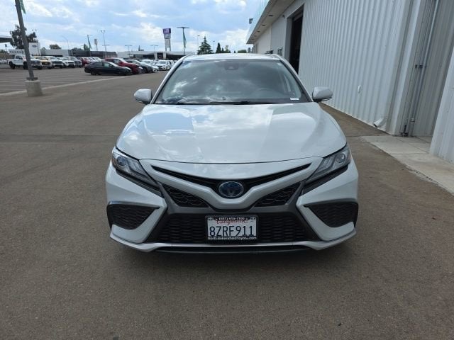 2022 Toyota Camry Hybrid XSE