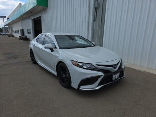 2022 Toyota Camry Hybrid XSE