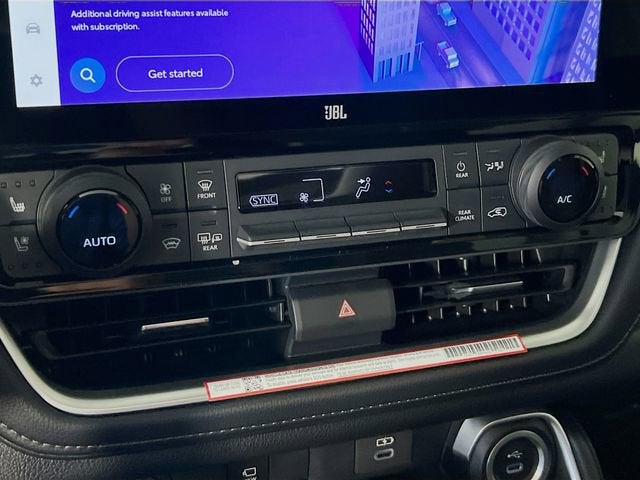 2026 Toyota Grand Highlander LE