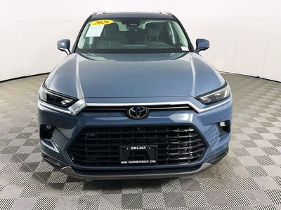 2026 Toyota Grand Highlander LE