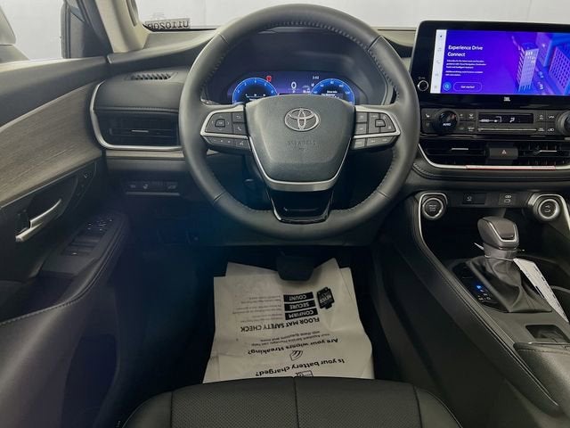 2026 Toyota Grand Highlander LE