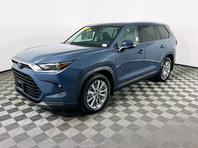 2026 Toyota Grand Highlander LE