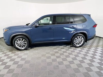 2026 Toyota Grand Highlander LE