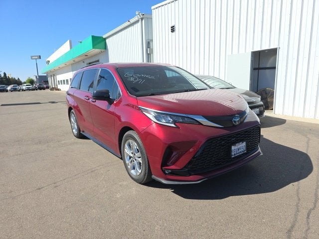 2022 Toyota Sienna XSE