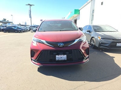 2022 Toyota Sienna XSE