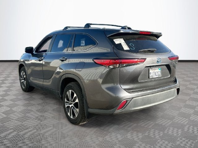 2023 Toyota Highlander Hybrid XLE