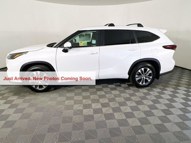 2026 Toyota Highlander Hybrid XLE