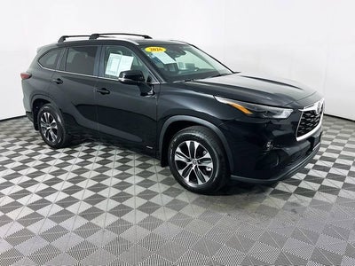 2026 Toyota Highlander Hybrid XLE