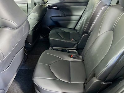 2026 Toyota Highlander Hybrid XLE