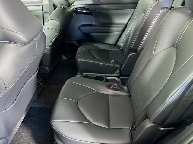 2026 Toyota Highlander Hybrid XLE