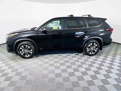 2026 Toyota Highlander Hybrid XLE