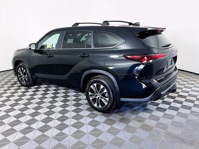 2026 Toyota Highlander Hybrid XLE