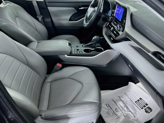 2024 Toyota Highlander Hybrid XLE
