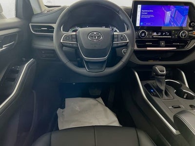 2026 Toyota Highlander Hybrid XLE