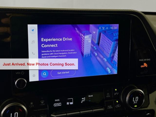 2025 Toyota Highlander LE