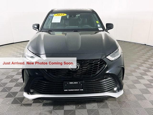 2025 Toyota Highlander LE