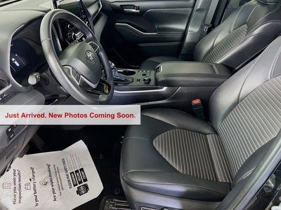 2025 Toyota Highlander LE