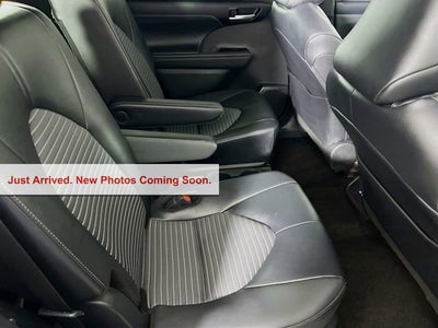 2025 Toyota Highlander LE