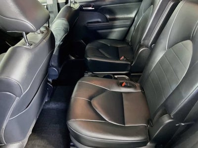 2025 Toyota Highlander LE