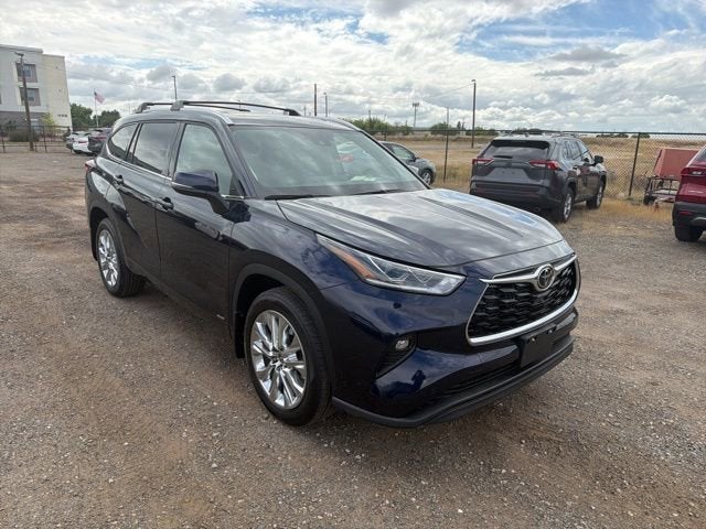 2026 Toyota Highlander Hybrid Limited