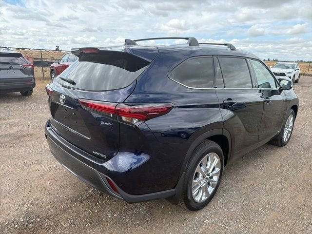 2026 Toyota Highlander Hybrid Limited