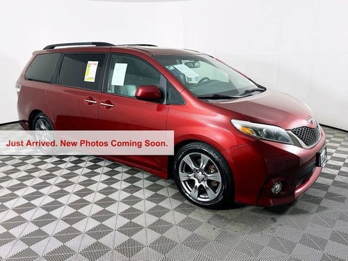 2017 Toyota Sienna Base