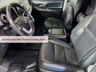 2017 Toyota Sienna Base