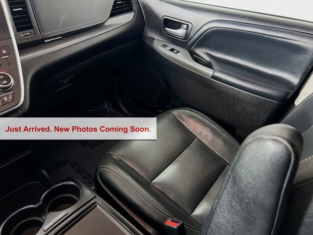 2017 Toyota Sienna Base