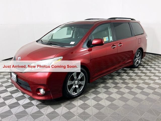 2017 Toyota Sienna Base