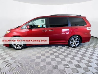 2017 Toyota Sienna Base