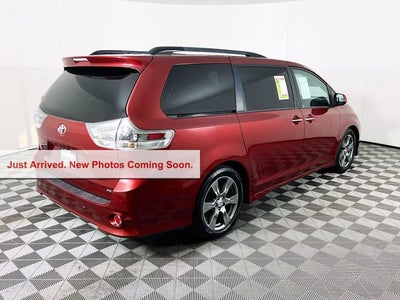 2017 Toyota Sienna Base