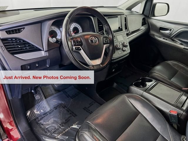 2017 Toyota Sienna Base