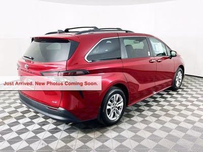 2026 Toyota Sienna XLE