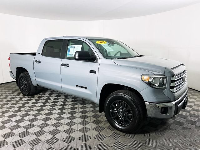 2021 Toyota Tundra 4WD SR5