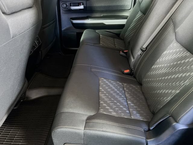 2021 Toyota Tundra 4WD SR5
