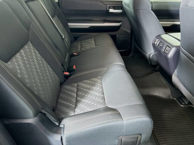 2021 Toyota Tundra 4WD SR5