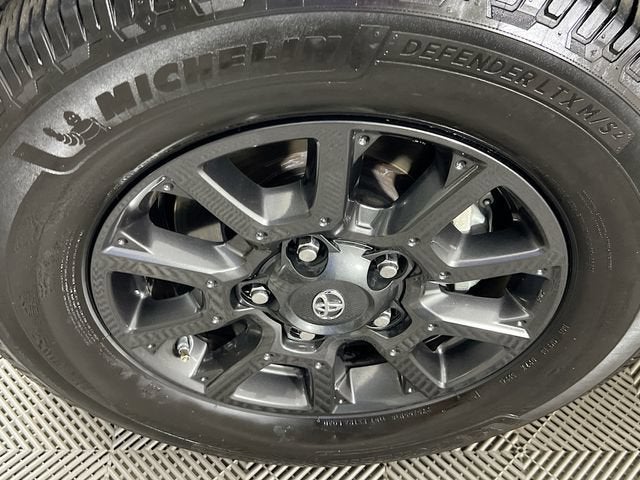 2021 Toyota Tundra 4WD SR5
