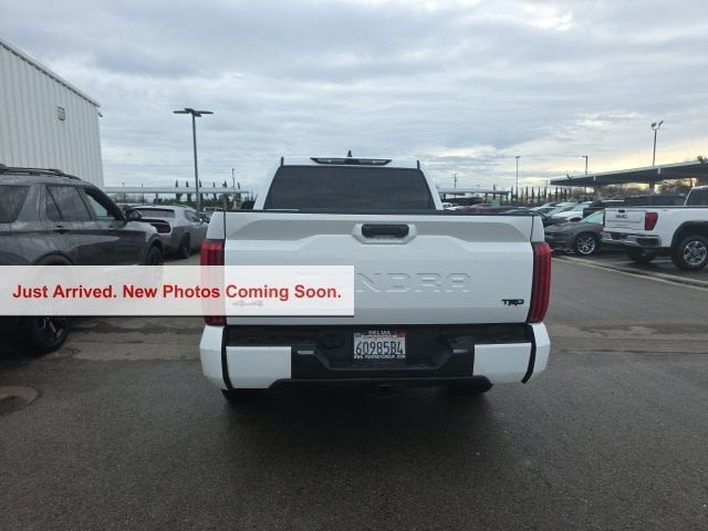 2023 Toyota Tundra 4WD SR5