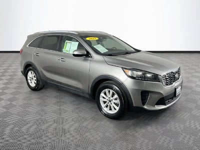 2019 Kia Sorento Base