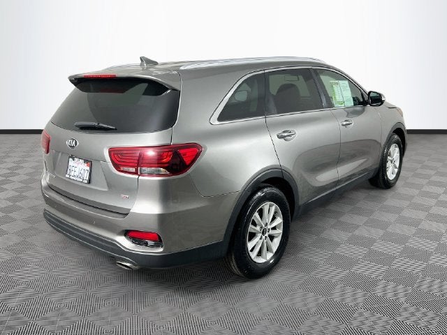 2019 Kia Sorento Base