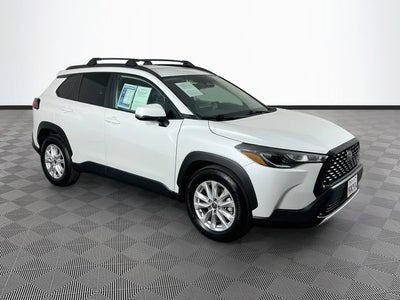 2023 Toyota Corolla Cross LE