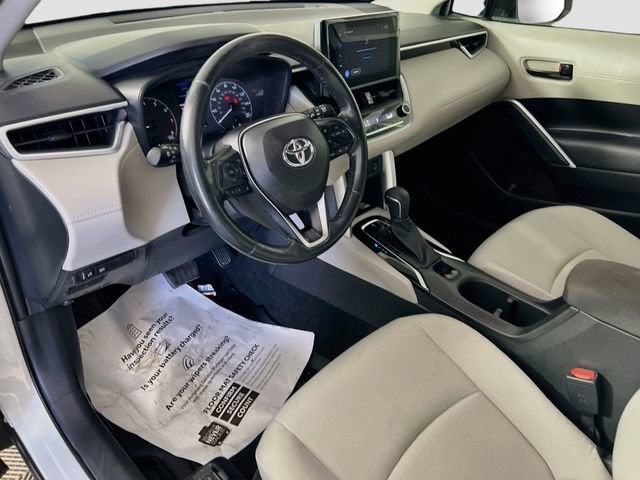 2023 Toyota Corolla Cross LE