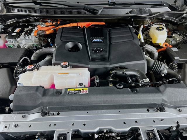 2023 Toyota Sequoia SR5