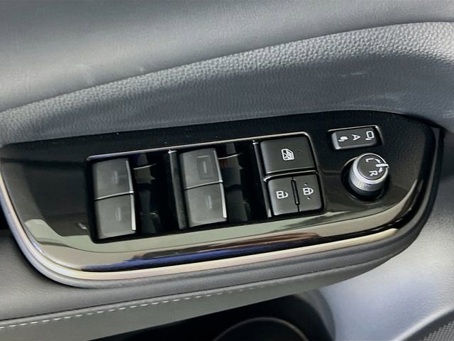 2026 Toyota Crown Signia XLE