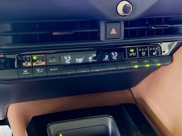 2026 Toyota Crown Signia XLE