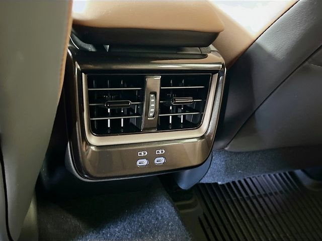 2026 Toyota Crown Signia XLE